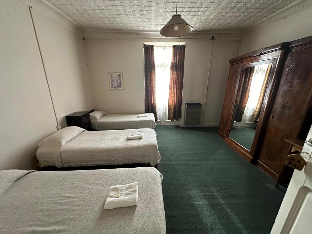 Hotel Paris Río Gallegos Eksteriør billede
