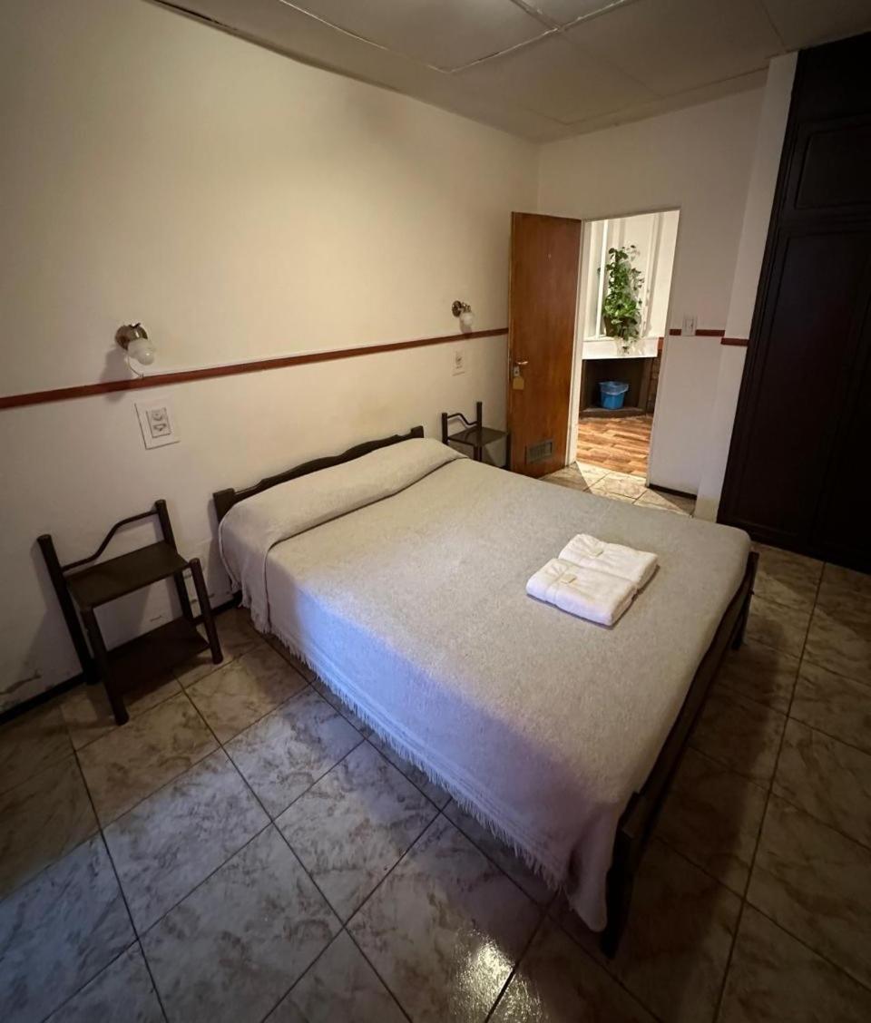 Hotel Paris Río Gallegos Eksteriør billede