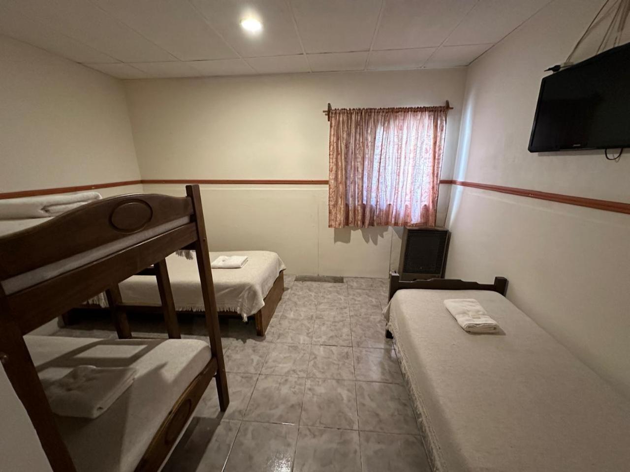 Hotel Paris Río Gallegos Eksteriør billede